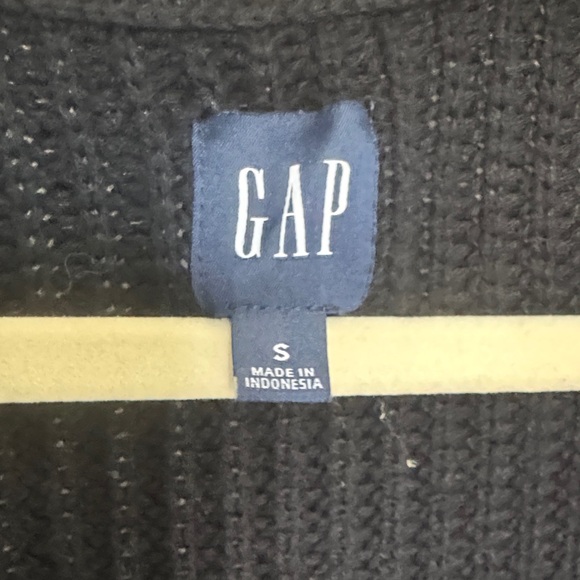 GAP Black Ribbed Button-Up Cardigan - Picture 3 of 3
